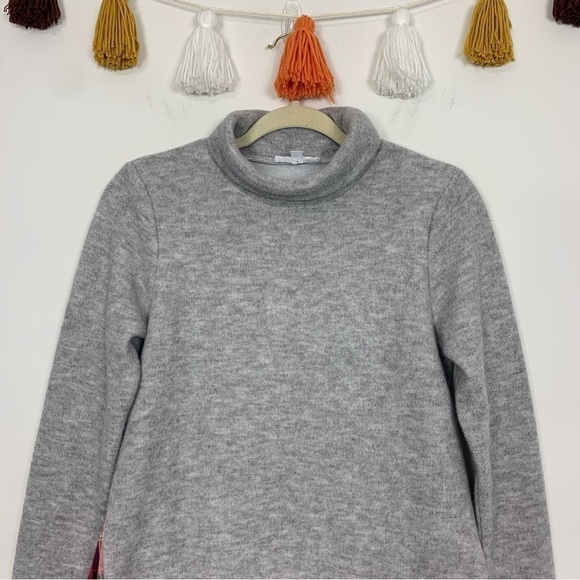 THML Cozy Layered Look Wallis Plaid Sweater Size Medium - Picture 3 of 11